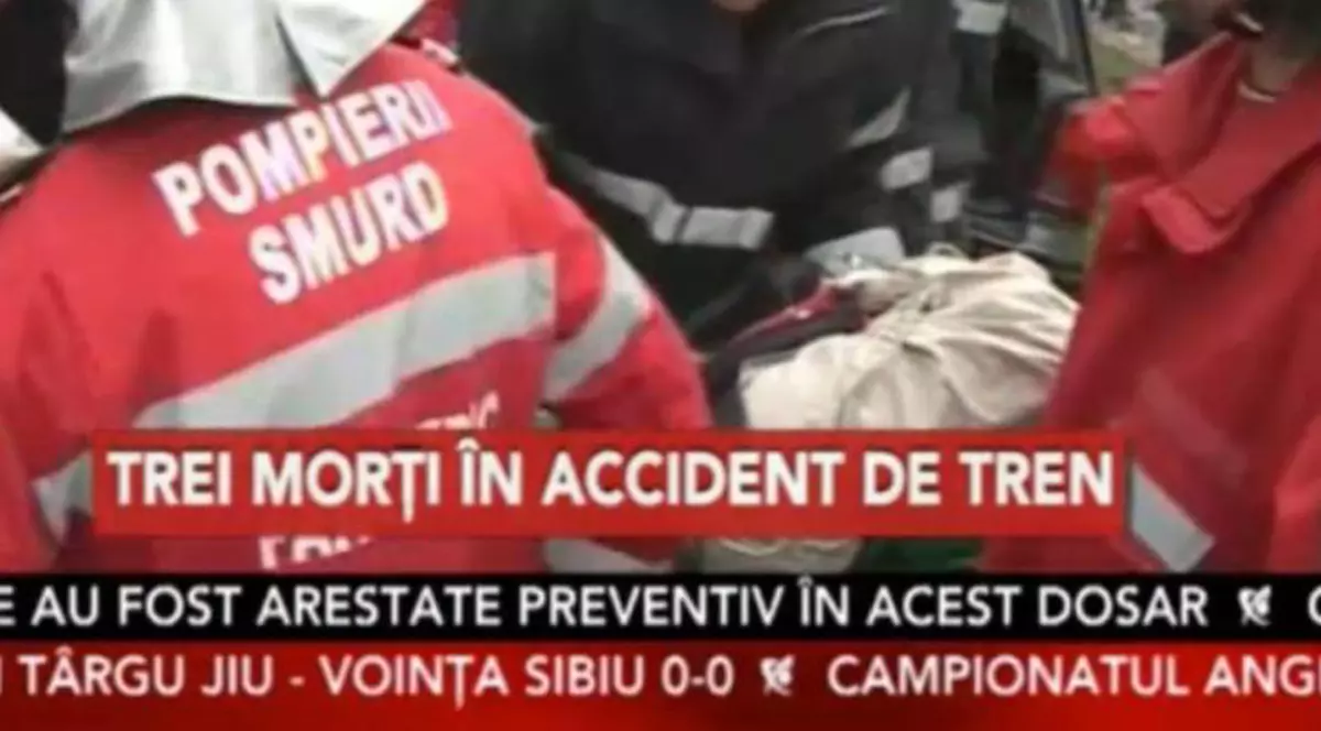 Accident grav la Iași. Trei persoane au murit după ce mașina le-a fost lovită de un tren
