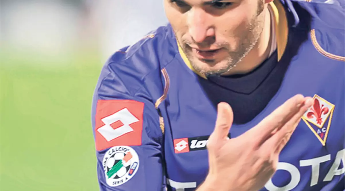 În Italia se vorbeşte despre transferul lui Adrian Mutu la Fiorentina, echipă unde a fost idol timp de 5 ani
