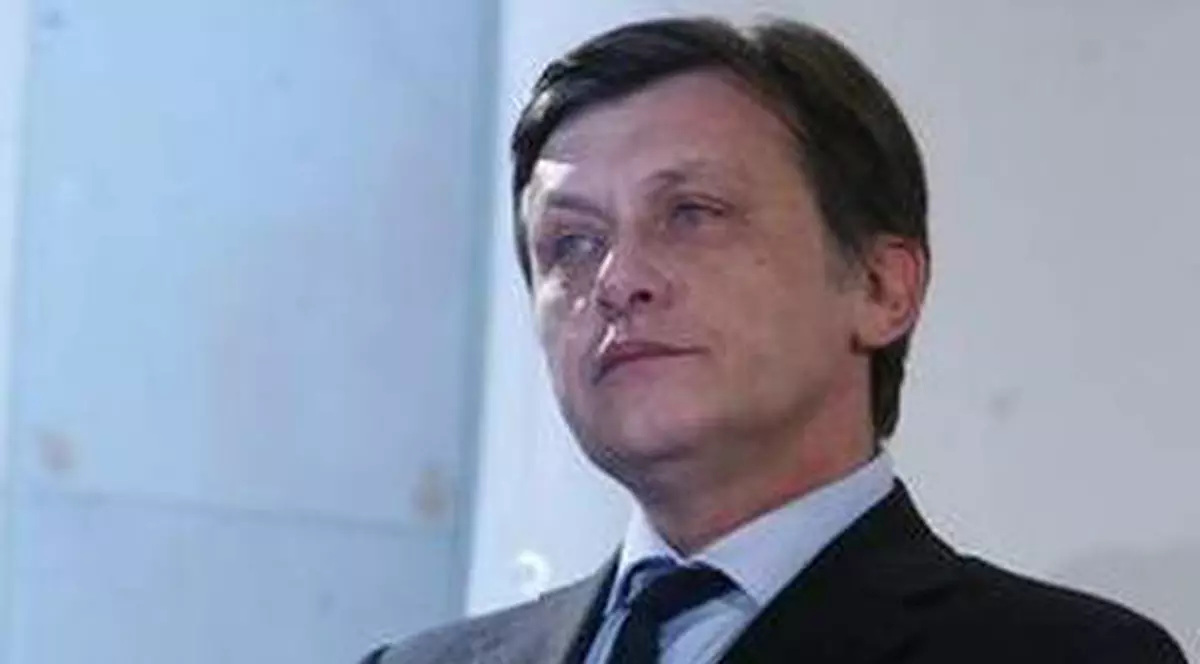 Antonescu către tinerii din PNL: „Alegerile de anul acesta vor fi un adevarat război”