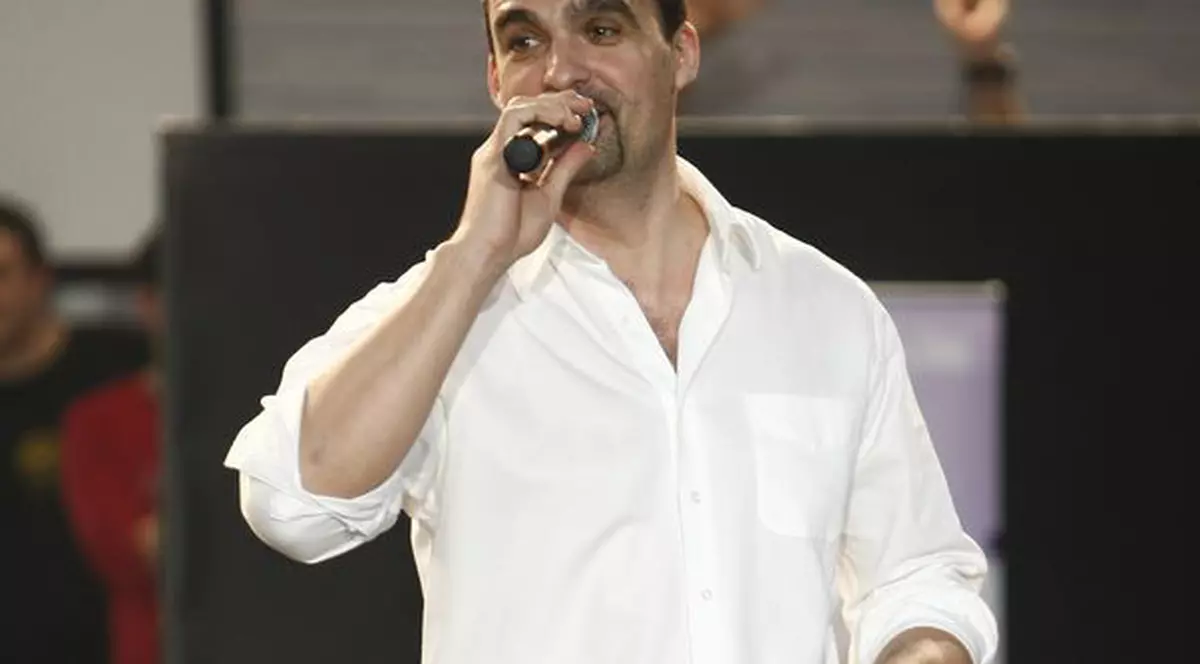 Aurelian Temișan pleacă în vacanță: "Merg undeva unde e cald"