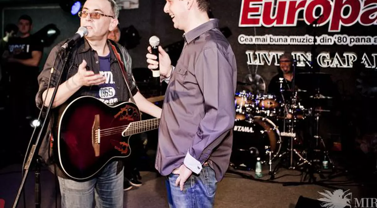 Dan Teodorescu a transformat Garajul Europa FM în saună