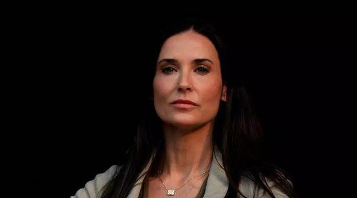 Ştiai că Demi Moore e Demetria Gene Guynes în buletin! Află alte nume reale de-ale vedetelor!