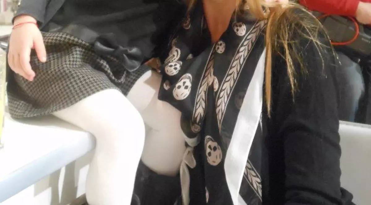 Denisa Nechifor, răsfăţată cu micul dejun la pat! Vezi cine i-a făcut surpriza 