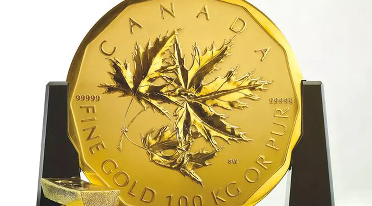 Islandezii ar putea adopta dolarul canadian