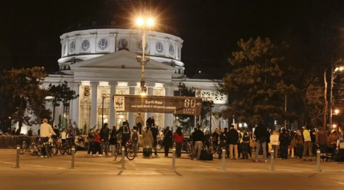 Sâmbătă stingem luminile pentru Ora Pământului