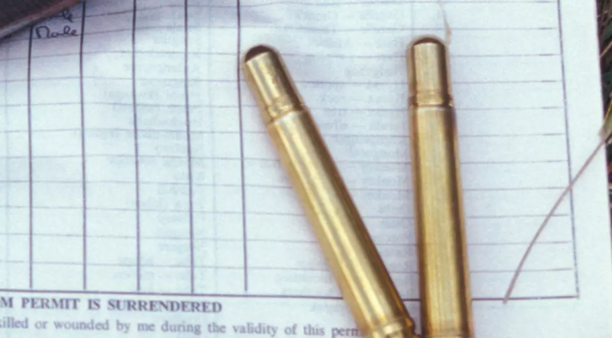 Ameninţare sinistră! Un pădurar a primit într-un plic două gloanțe