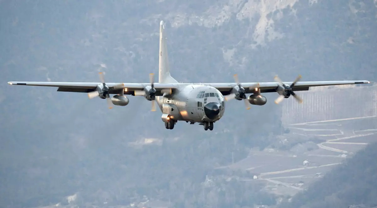 Un avion militar norvegian a dispărut în nordul Suediei cu cinci ofiţeri la bord