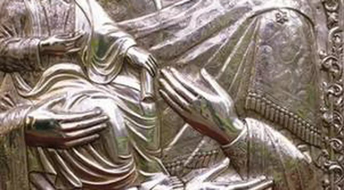 Hoţi şi traficanţi de icoane în vizorul poliţiştilor