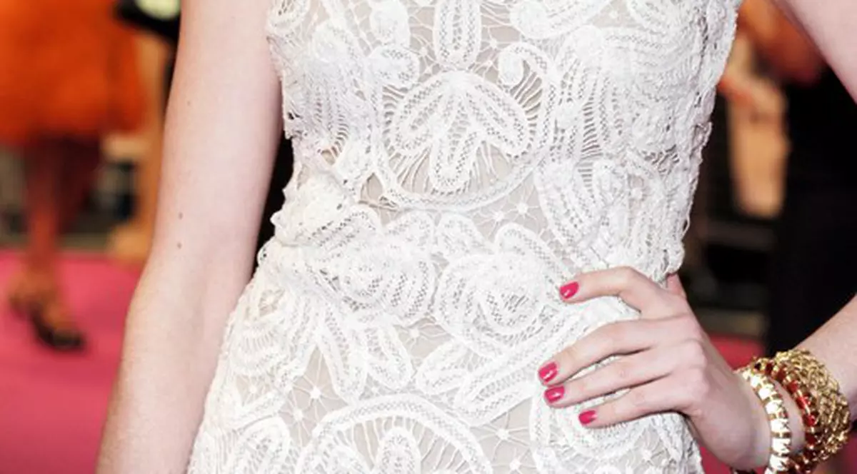 Imaginea de fată cuminte, distrusă chiar de ea! Vezi declaraţiile şocante ale actriţei Anne Hathaway!