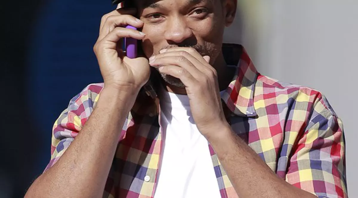 Încă un mit dărâmat! Unul dintre cei mai doriţi bărbaţi de pe planetă, acuzat că este homosexual. Oare de asta divorţează soţia lui?