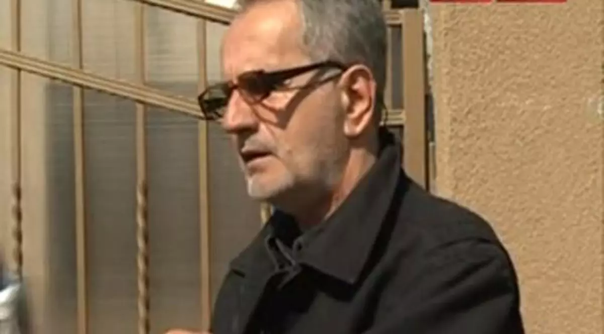 Scandalul pe copilul Mădălinei Manole continuă! Ion Manole a mers să-și viziteze nepotul, Petru Mircea nu l-a primit în casă | VIDEO