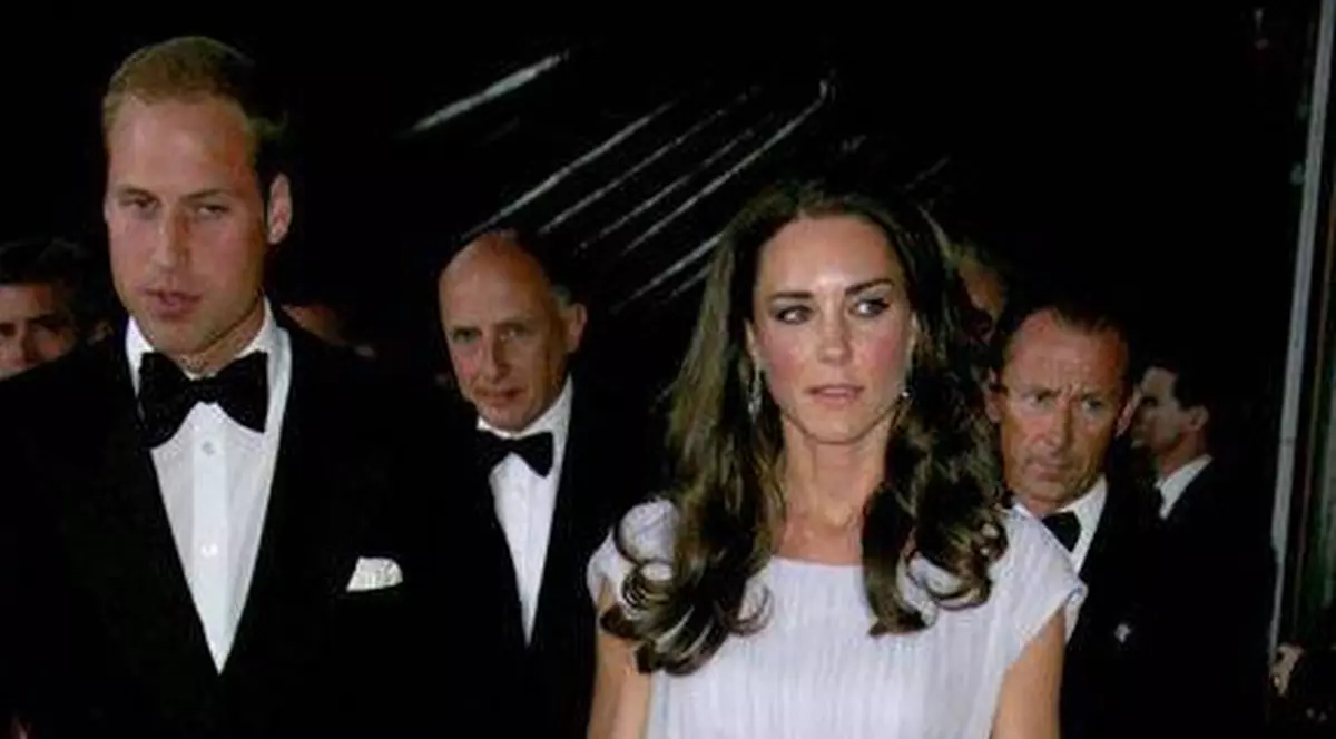 Kate şi William vor să adopte un copil, dar regina are o condiţie. Află despre ce e vorba!