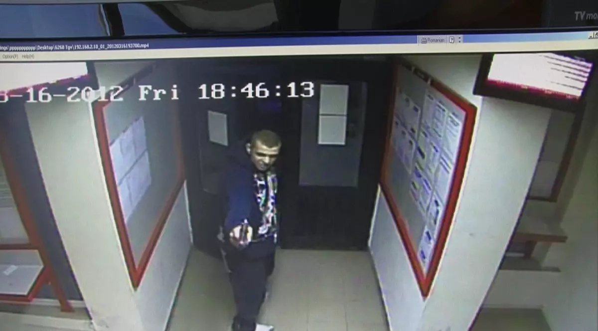 A terorizat un oraş întreg cu pistolul şi cuţitul