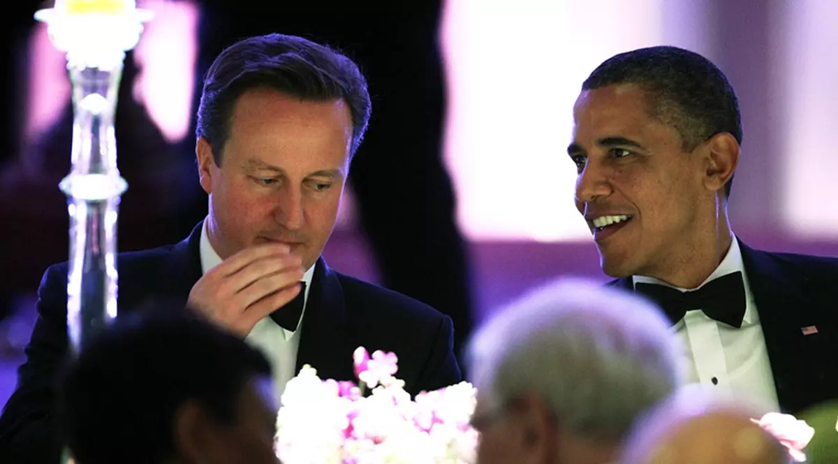Lipsit de inspiraţie? Obama i-a făcut cadou premierului britanic un grătar