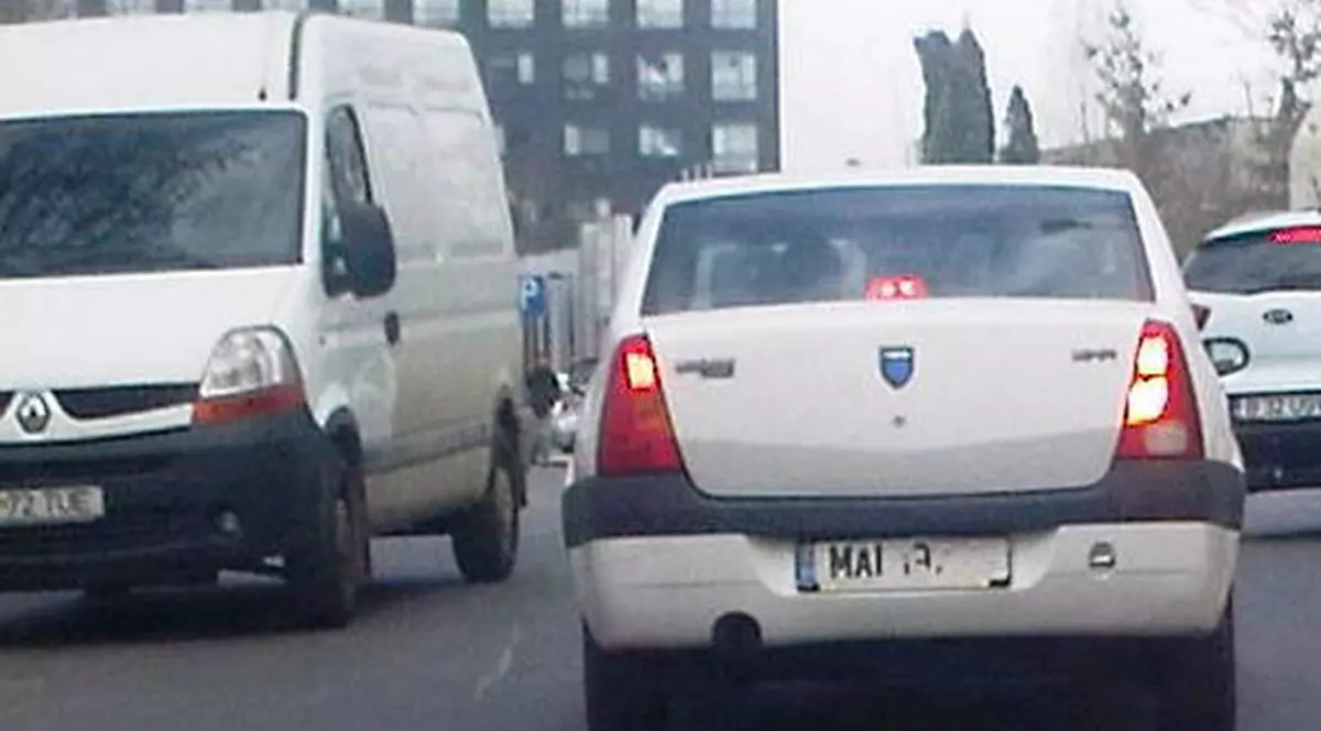 Uite ce numere are maşina asta aparţinând MAI...