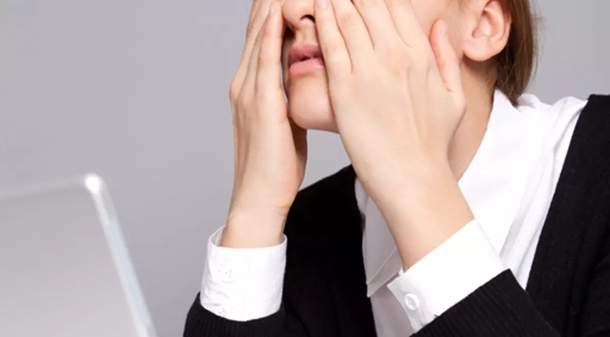 6 remedii pentru ochi obosiţi 