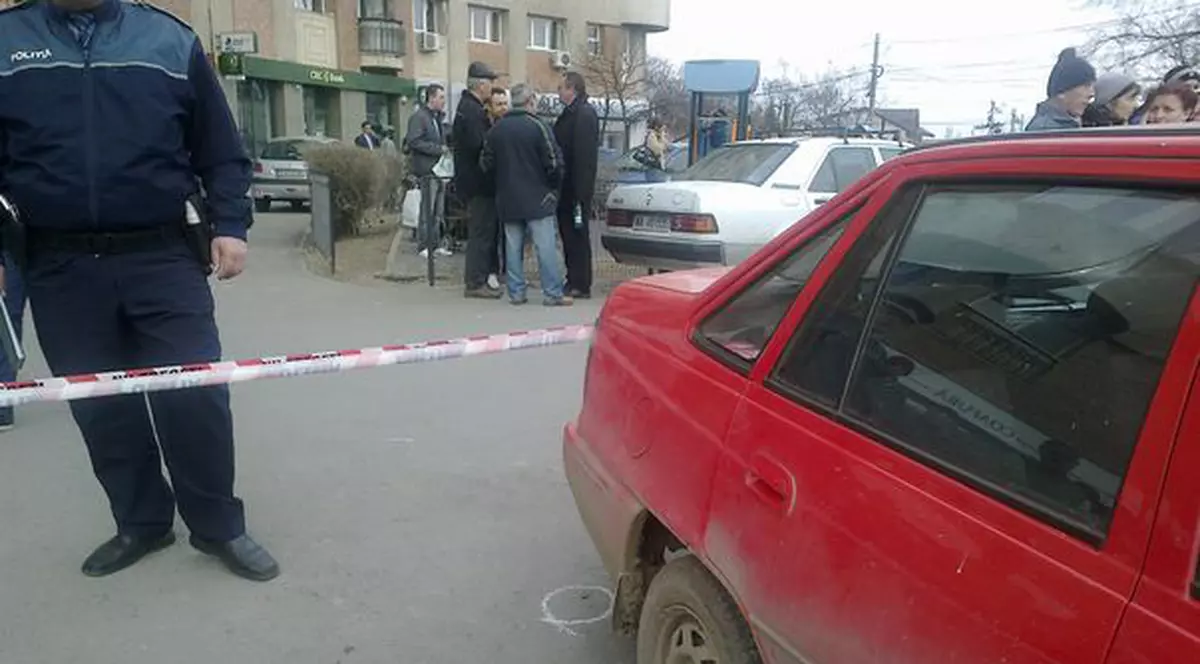 Bebe Carabină este cel care A ÎMPUŞCAT UN POLIŢIST în zona Apărătorii Patriei