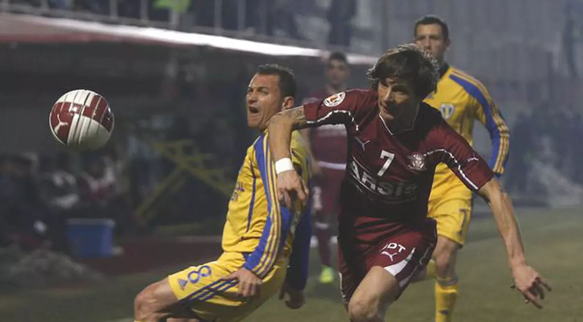 Fără colţi | Rapid - Petrolul 2-0