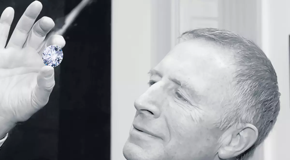 Laurence Graff, "regele diamantelor", se trage din Botoşani!