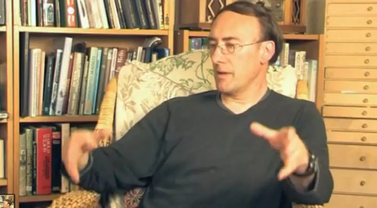 Un politician britanic susţine că e extraterestru. "Mama e înaltă, slabă, verde!"