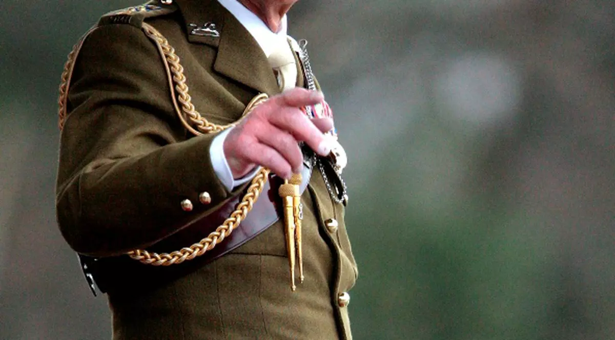 Soţul Reginei Marii Britanii, cunoscut pentru gafele sale, a comis-o din nou!