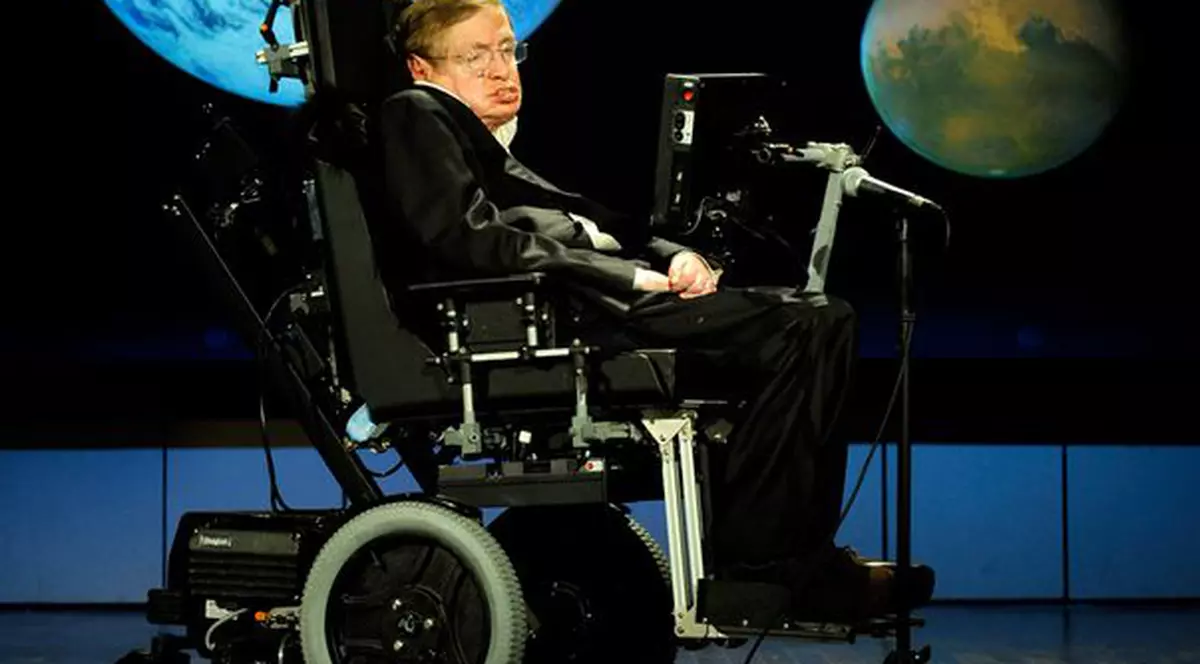 Primul vehicul spaţial interstelar, construit cu ajutorul lui Stephen Hawking și Mark Zuckerberg