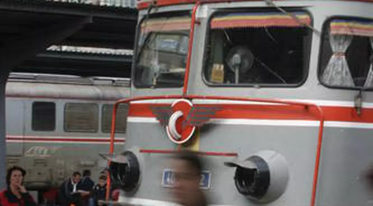 CFR oferă reducere de 10% la achiziționarea online a biletelor de tren 