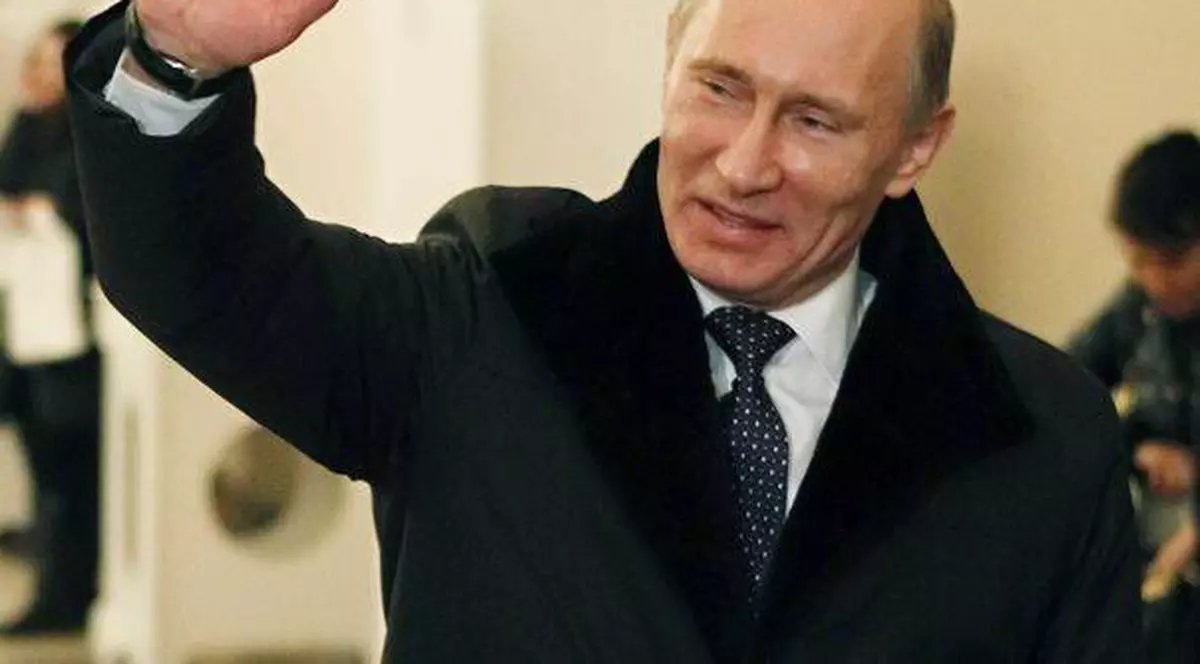 Ca pe vremea sovieticilor! Putin premiază cel mai bun muncitor