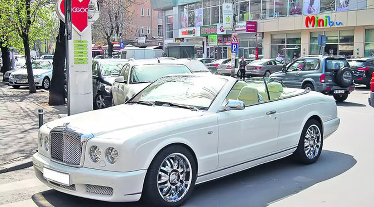 Iată ce bijuterii circulă prin Capitală