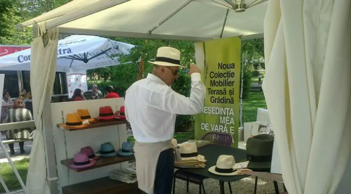 Copos şi-a cumpărat pălărie de soare