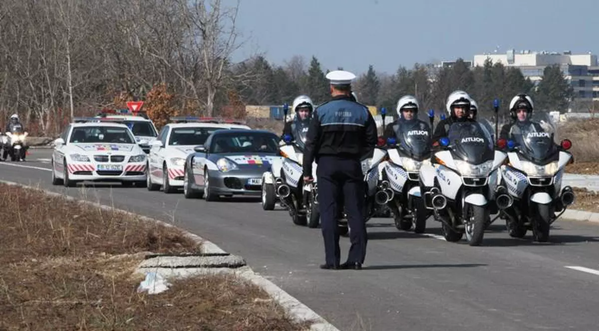 În Noaptea de Înviere, Bucureştiul va fi împînzit de 200 de agenţi de la Poliţia Rutieră