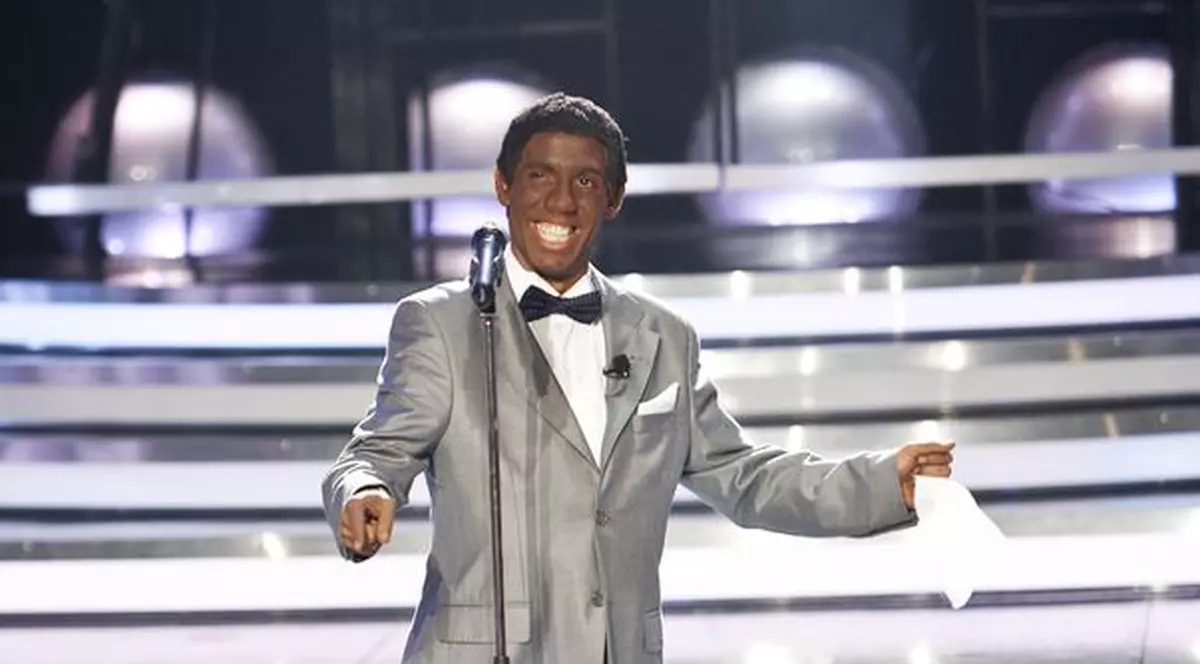 Iulian Vasile şi-a pus vocea la răguşit