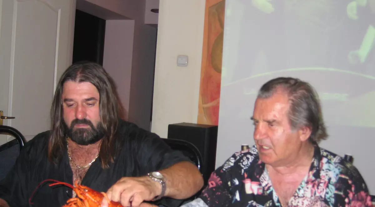 Gheorghe Gheorghiu şi-a scos de ziua numelui său tatăl la restaurant