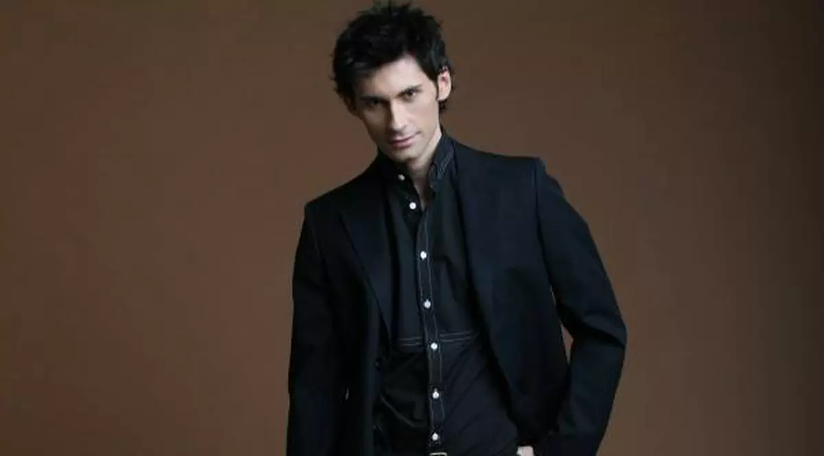 Dan Bălan, superpiesă în limba rusă! Vezi cât de dulce își cântă iubirea! AUDIO