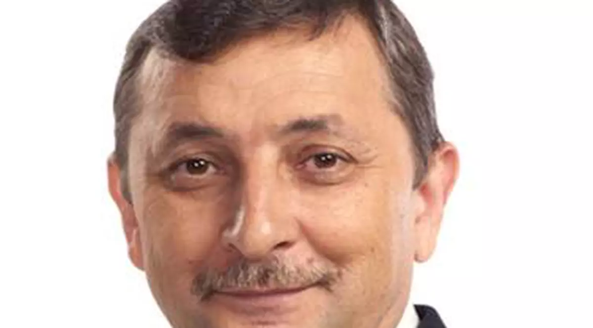 Ioan Enciu nu vrea creşterea preţului la curent electric şi combustibili