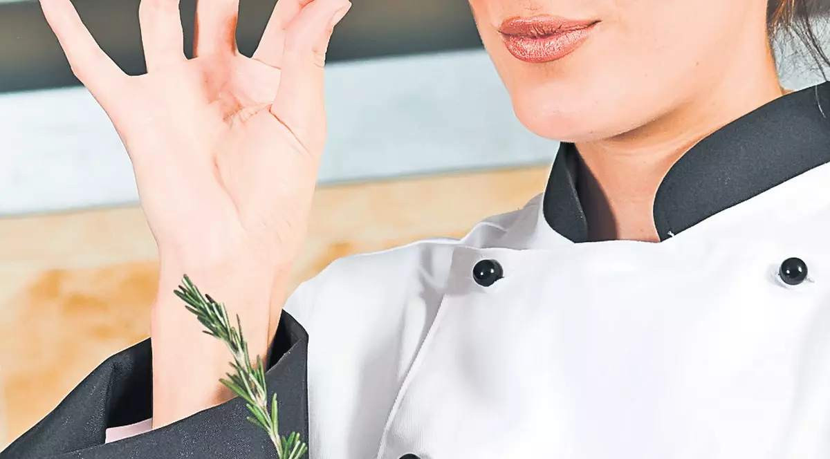 Rozmarinul ajută la digerarea grăsimilor