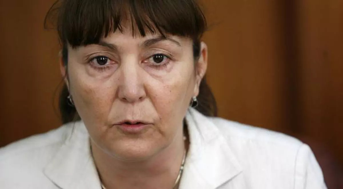 Monica Macovei: "Voi face tot ce pot ca excluderea lui Cristi Preda din PDL să nu fie adoptată"