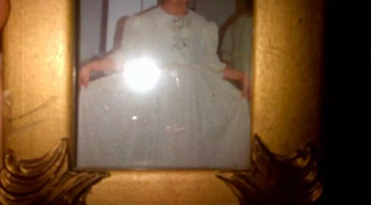 Aşa arăta în copilărie o vedetă de la noi! O recunoşti | FOTO