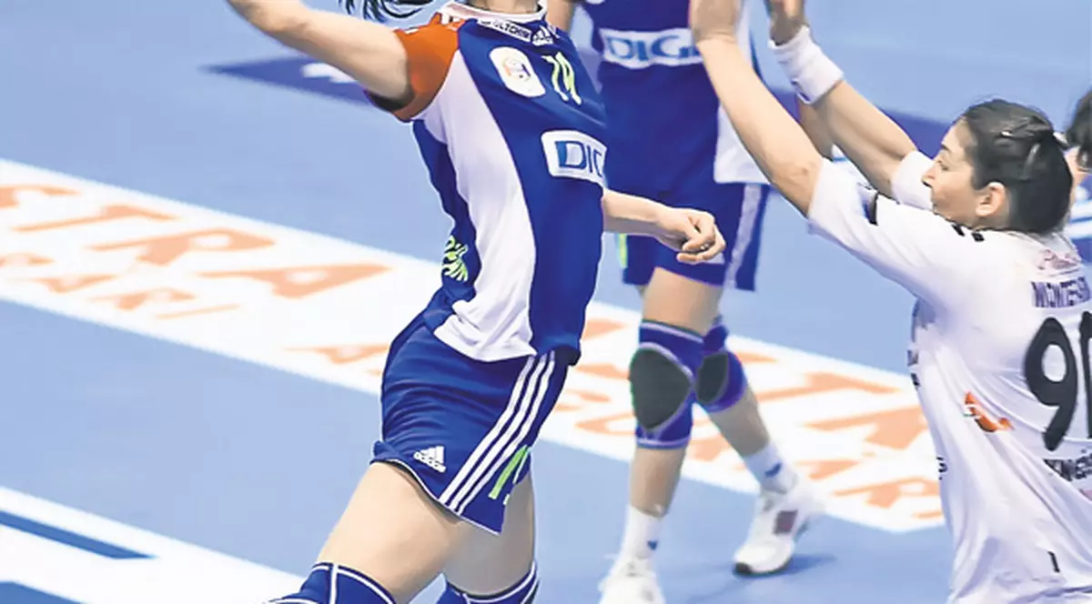 Aurelia Brădeanu, despre succesul Oltchimului cu Györ: "Victorie nebună"