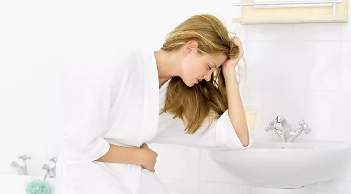 Ai sărit calul cu mâncarea și băutura de Paște? Scapă de mahmureală, de gaze intestinale și constipație cu remedii naturale!