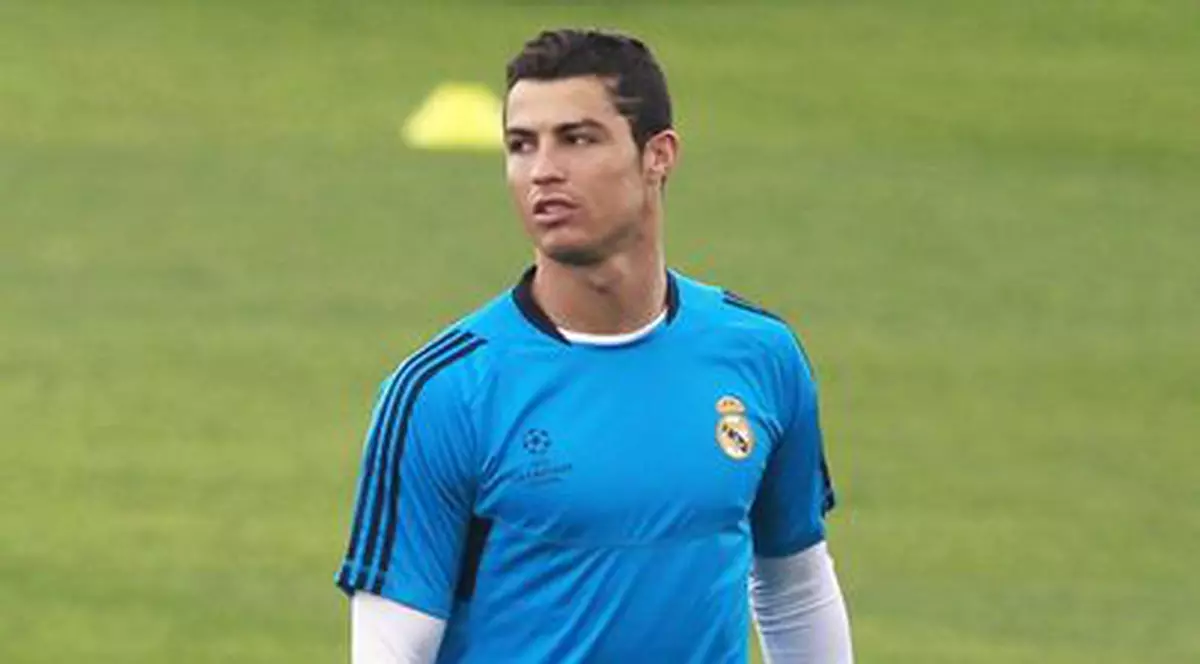 Cristiano Ronaldo: "Pff, ce urât sunt!" | VIDEO