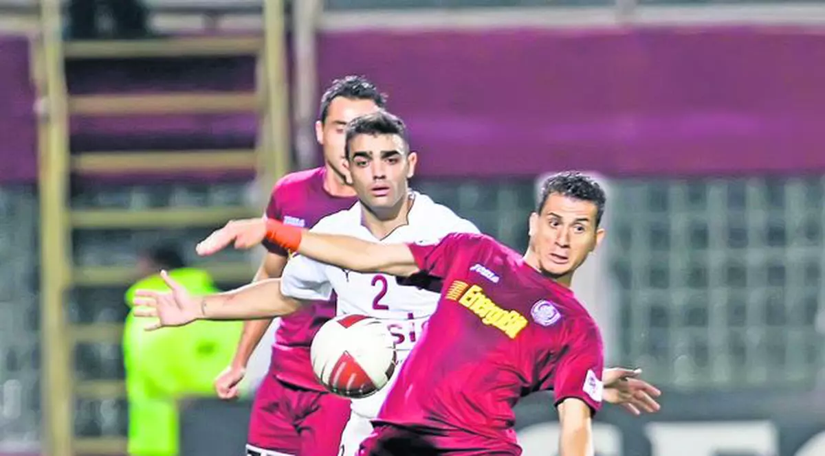 Medic generalist, Iuliu Mureşan, preşedintele CFR Cluj, le oferă sfaturi medicale chiar şi jucătorilor: «Îi consult şi pe băieţi»