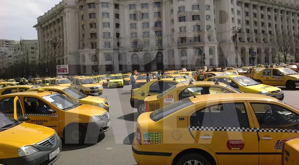 Taximetriștii sunt disperați! Vor protesta din nou marți și miercuri