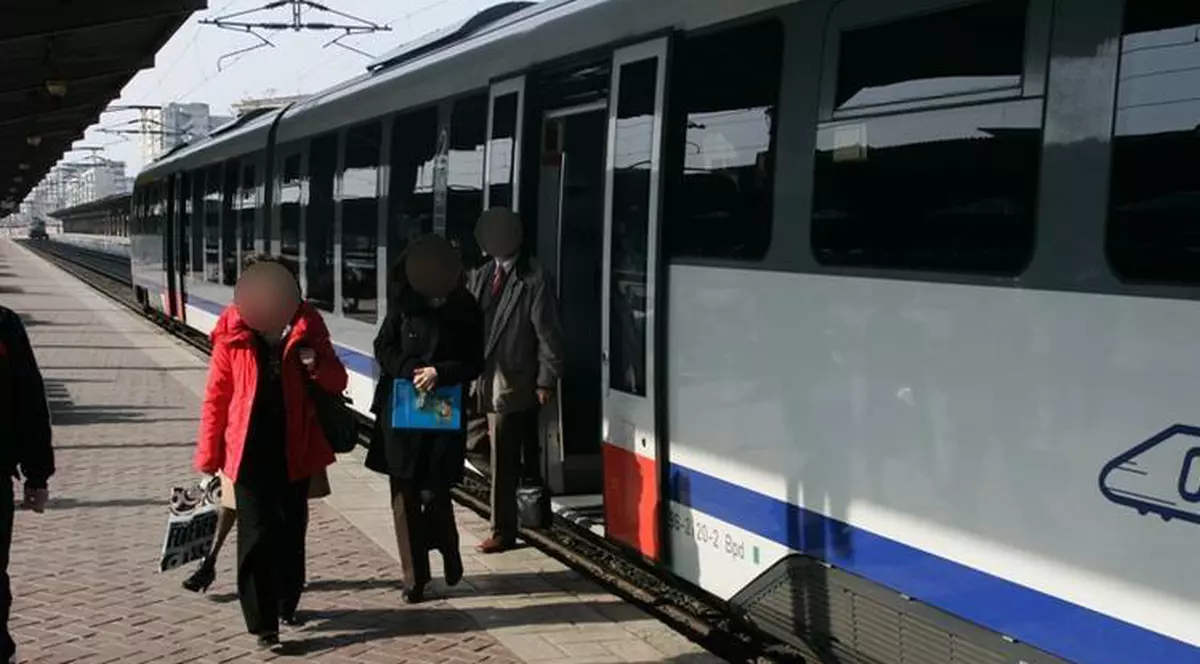 CFR suplimentează numărul trenurilor de Paște. Vezi programul special!