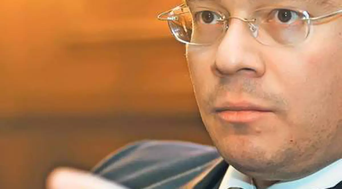 Mihai-Răzvan Ungureanu: ”Mă consider în continuare membru al PNL”