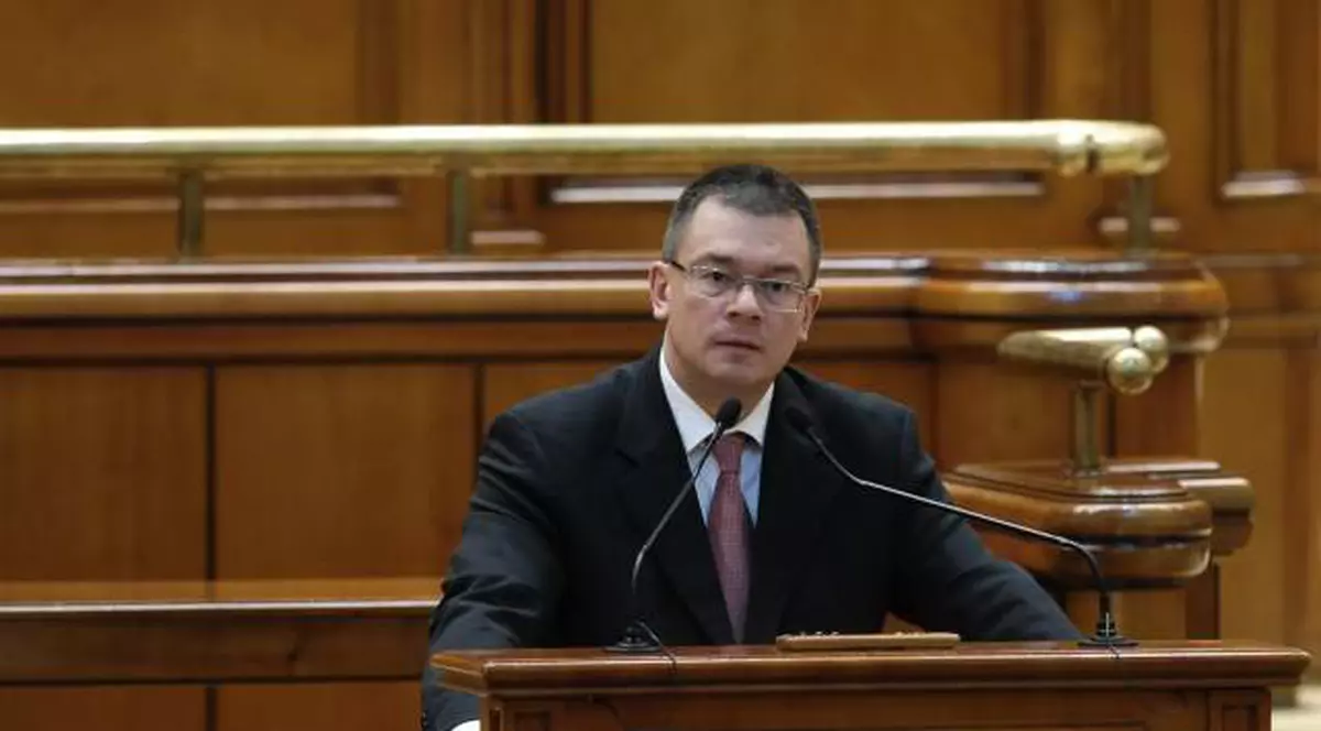 Guvernul vrea să returneze integral banii bugetarilor, în acest an