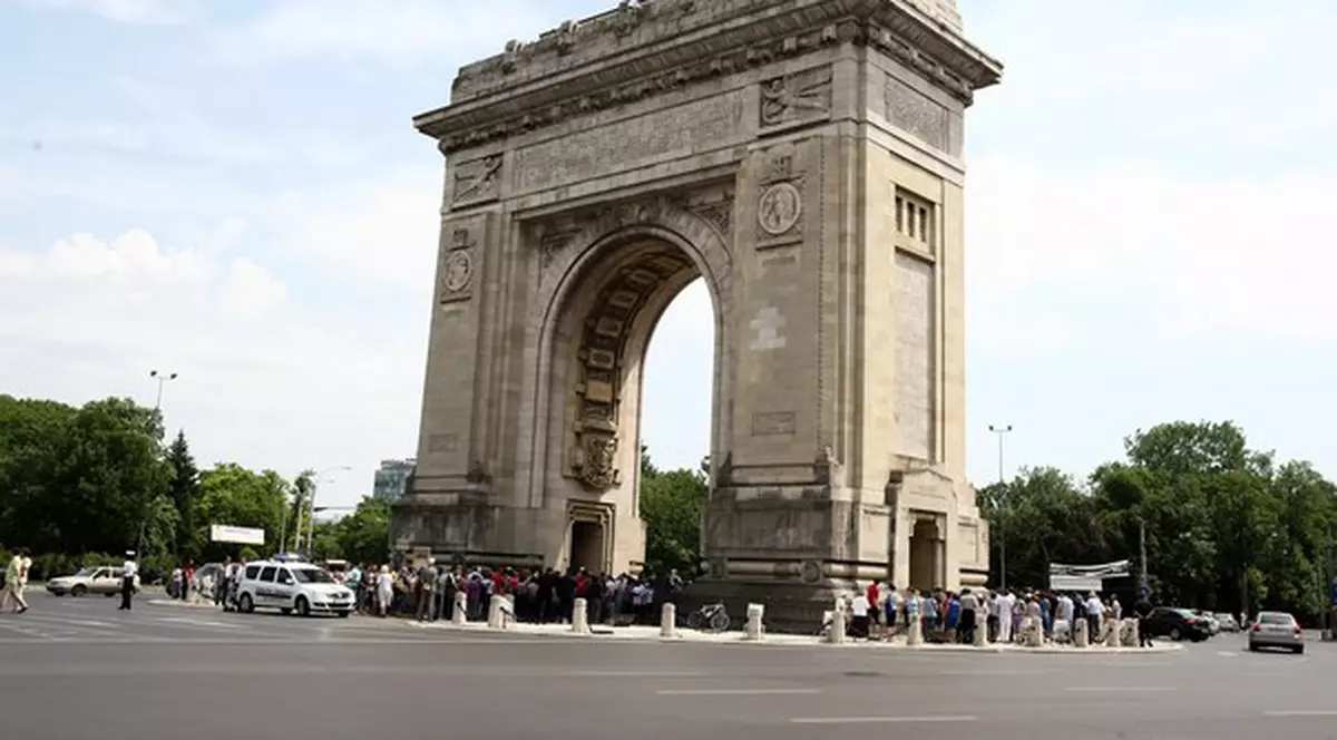 Arcul de Triumf din Capitală va putea fi vizitat GRATUIT sâmbătă şi duminică