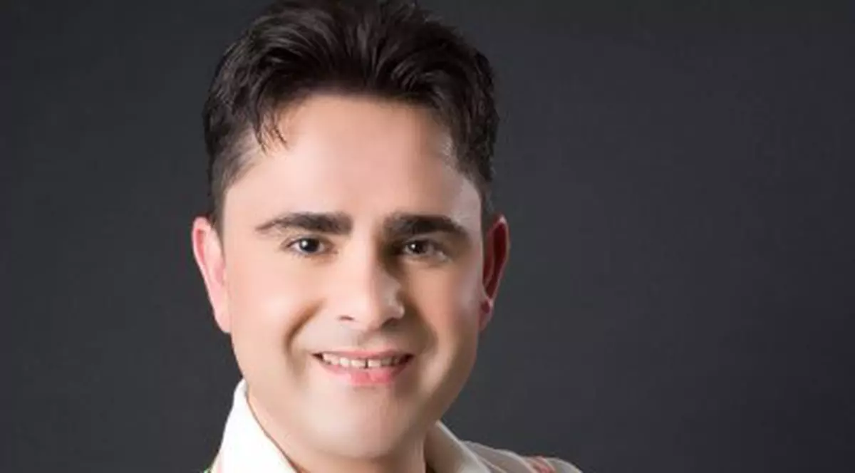 Cântăreţul de muzică populară Aurelian Preda luptă cu cancerul: "Consider boala un dar de la Dumnezeu"