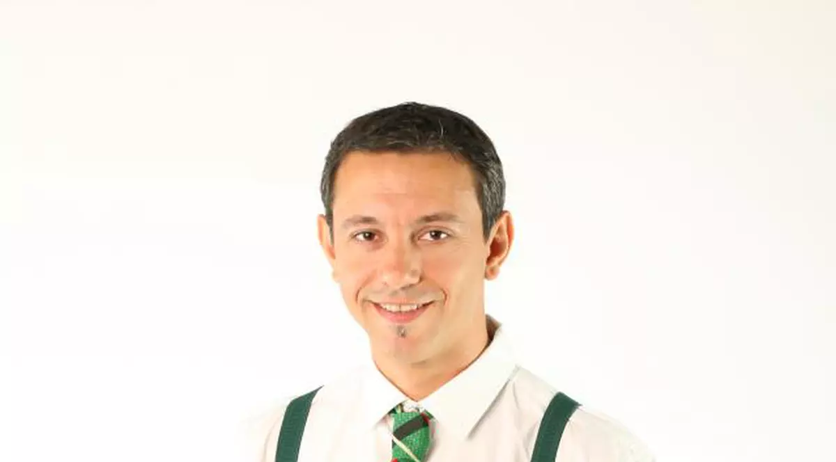 Sorin Bontea, îmblânzit de o femeie! Îşi iubeşte soţia ca acum 23 de ani!