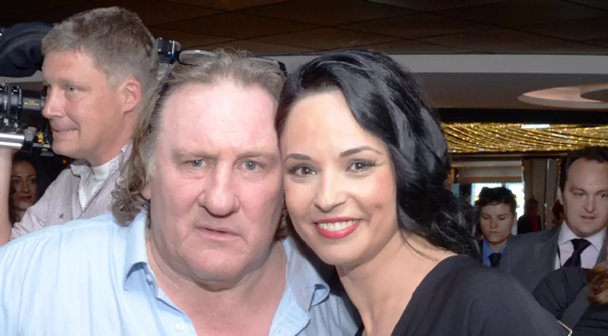 Andreea Marin Bănică şi-a petrecut weekendul cu Gerard Depardieu şi cu Sophia Loren pe un vas de croazieră | FOTO